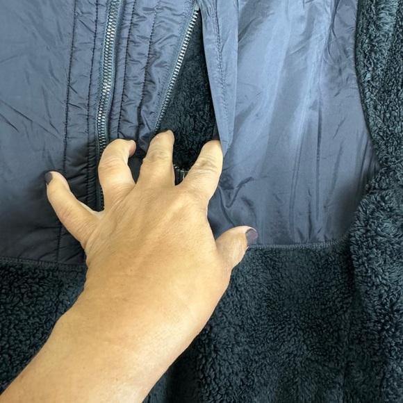 Isaora iO Navy Fleece Jacket Mens Size XL - Picture 4 of 8